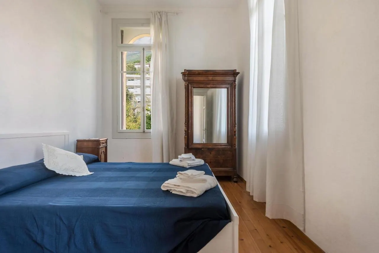 Villa Gelmi Front Lake Malcesine