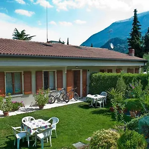 Appartamento Casa Facchinetti Orange, Malcesine